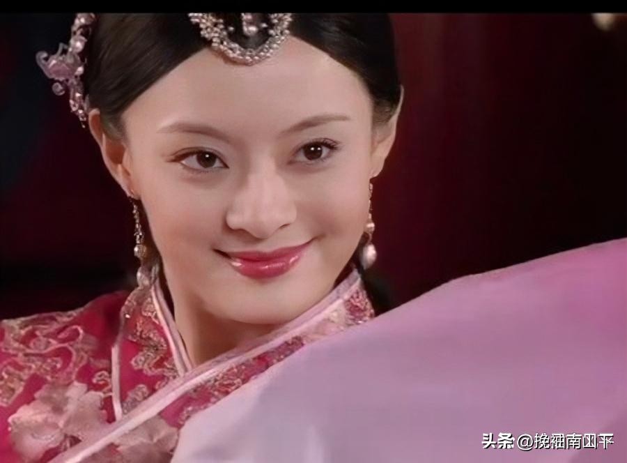 甄嬛传古诗词大赛完整版,甄嬛传涉及到的古诗词