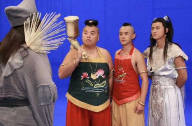 鸡毛穿一身、通天大脑门…国产神话剧的惊人造型，他们全都承包了