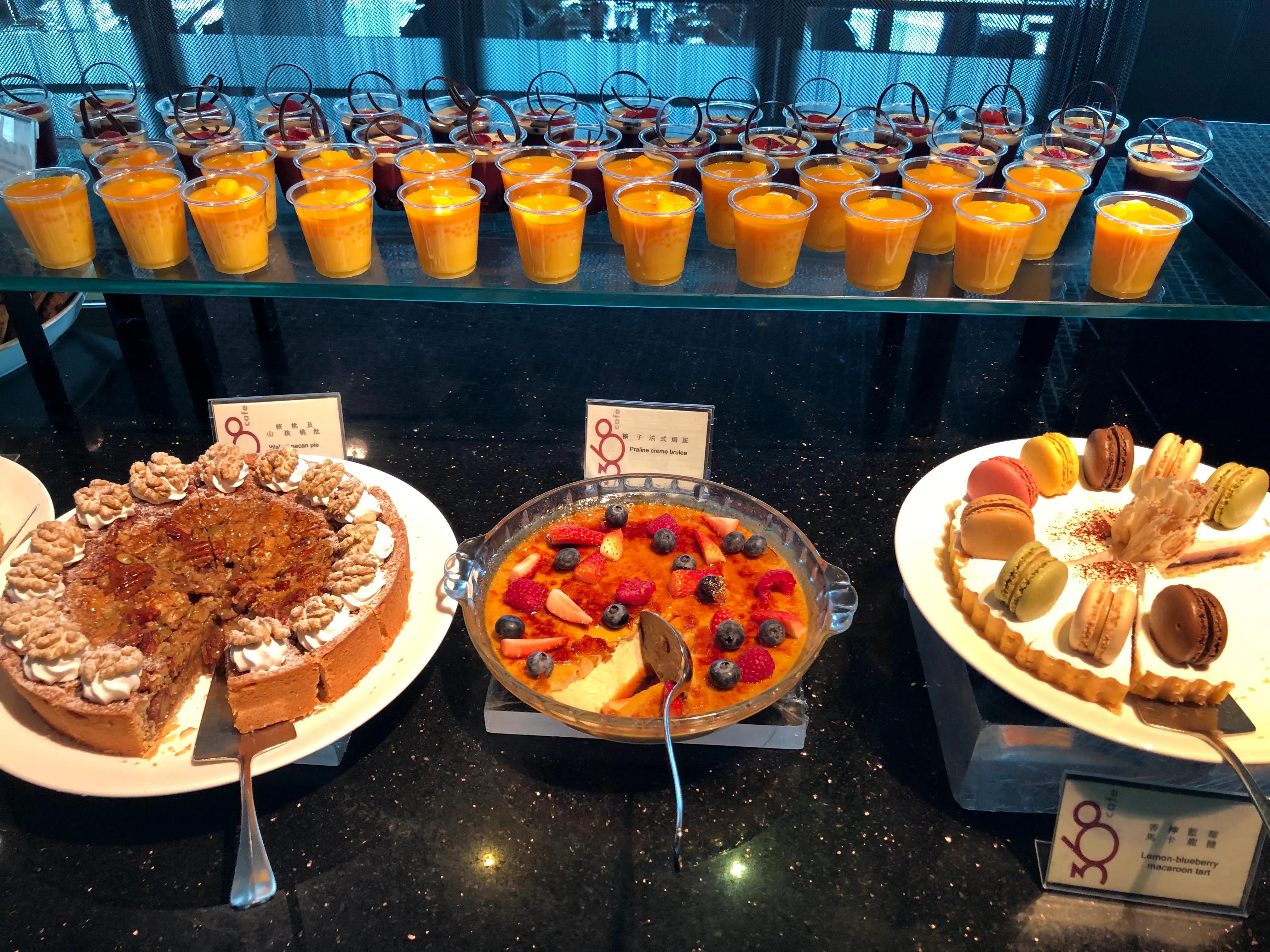 在澳门塔里面看蹦极,在澳门蹦极