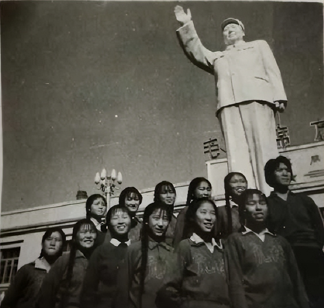 虎林广场美景,虎林老照片老广场