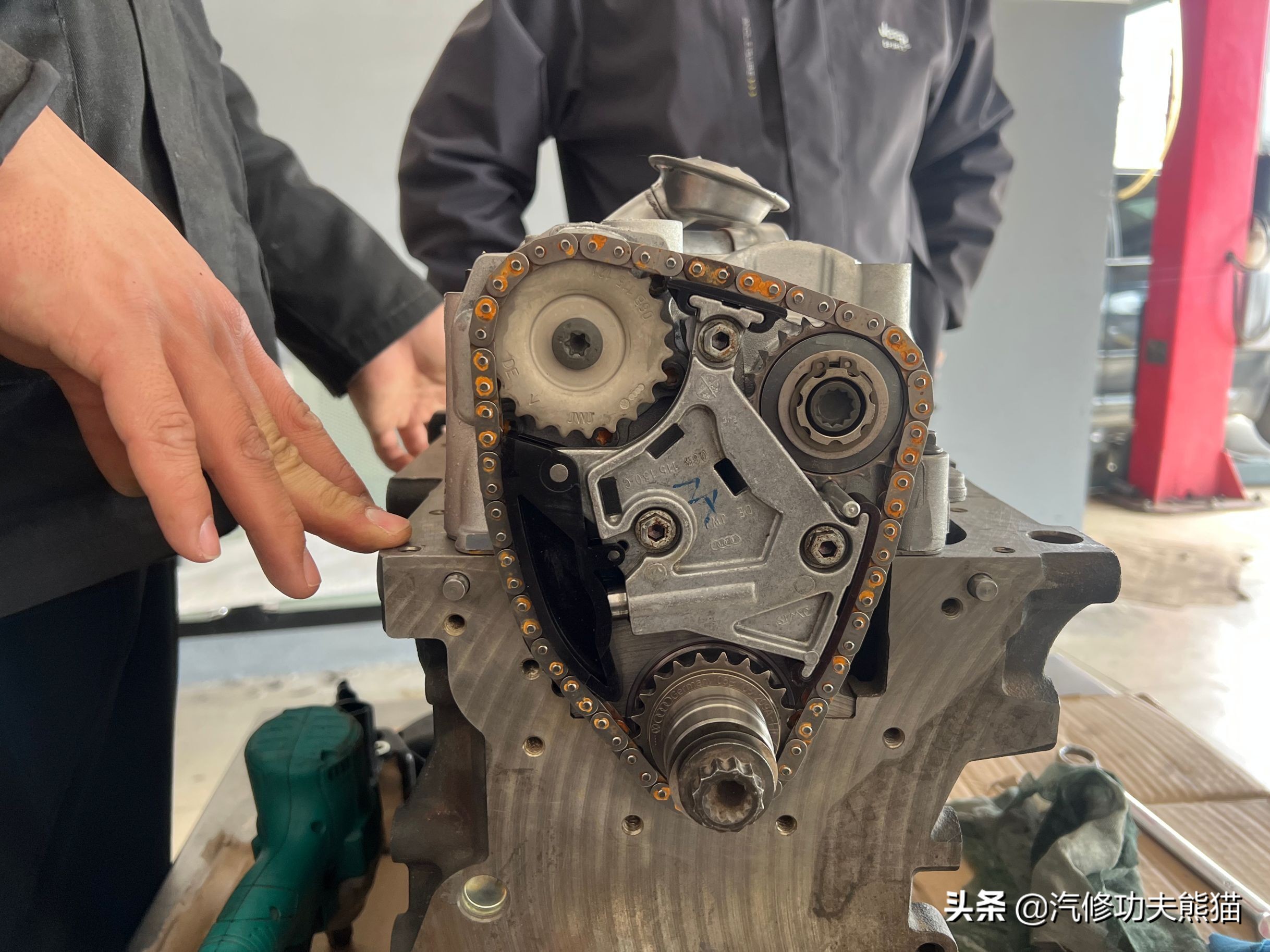 修车烧机油到底要不要拆发动机,修车把车修坏属于民事侵权吗