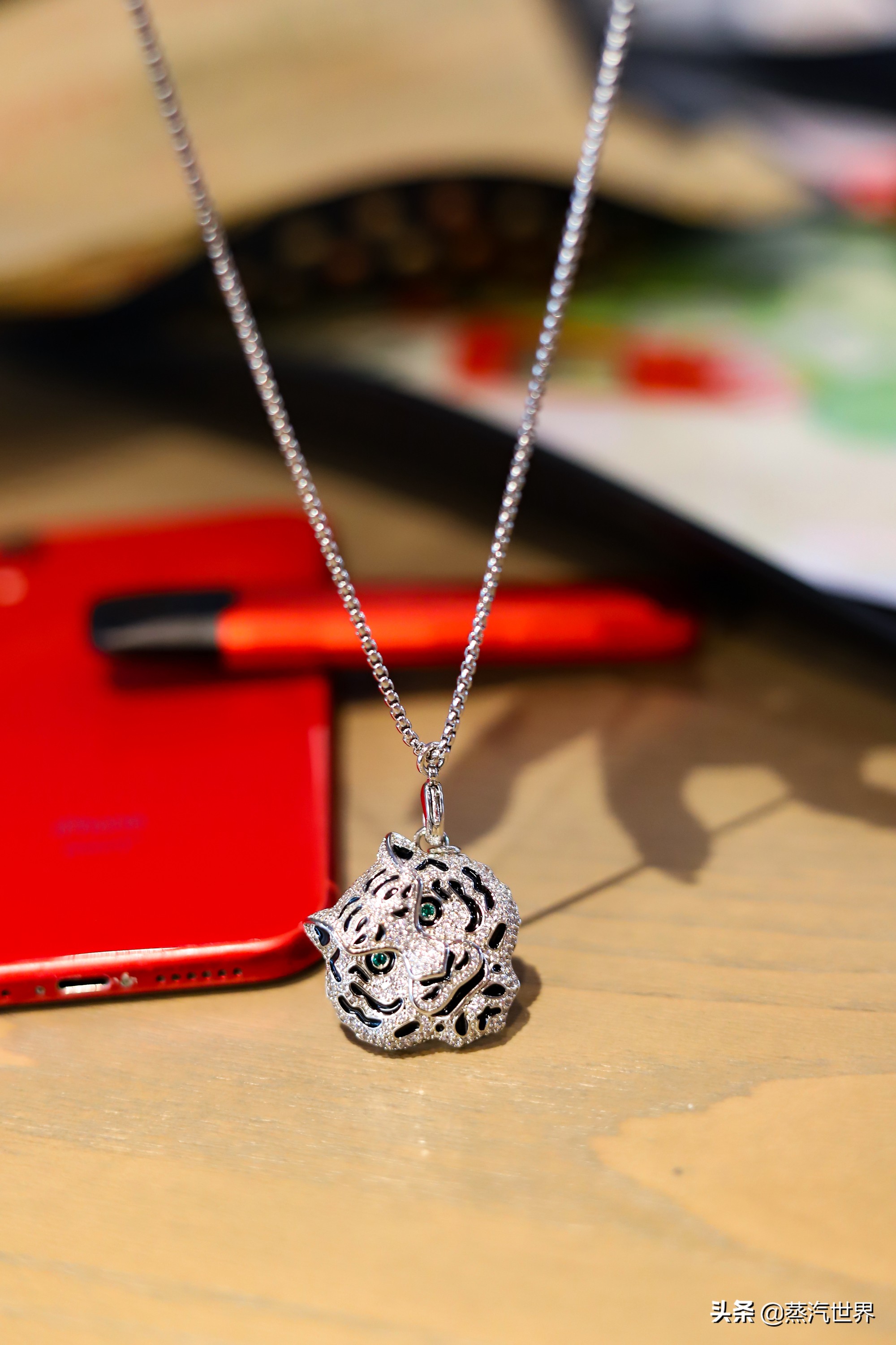 鏂藉崕娲涗笘濂囧嚭杩囩殑闆姳椤归摼,鏂藉崕娲涗笘濂囪秴鐏殑鏈堜寒椤归摼