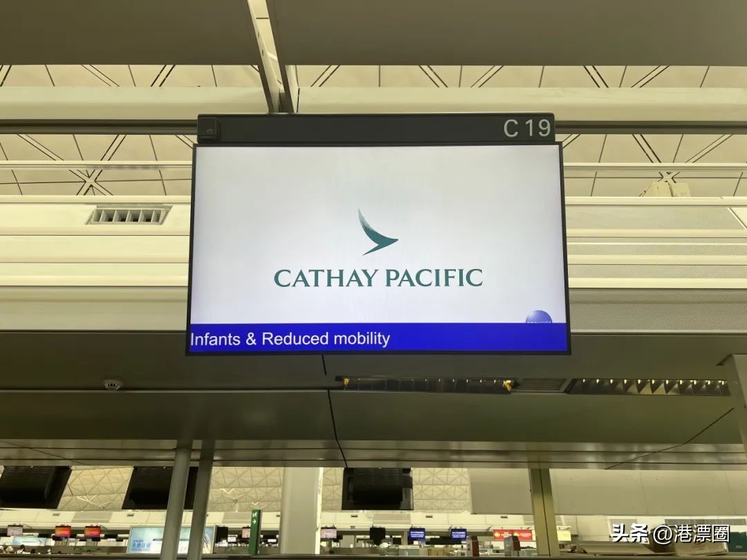 坐国泰航空经香港转内地,乘坐国泰航空从香港回内地