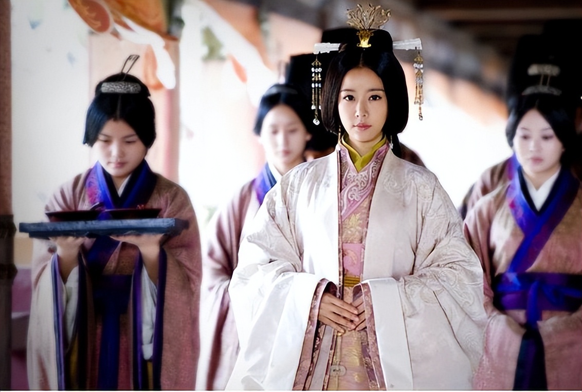 娶妻当得阴丽华全诗,娶妻当得阴丽华意思