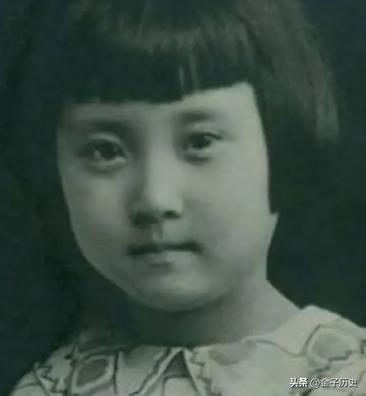 日本女护士嫁中国将军64年，生下歌唱家女儿，女婿更是家喻户晓