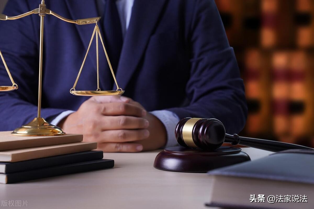 未有邻居或其他见证人，也未对拒收情况进行录音录像留置送达违法