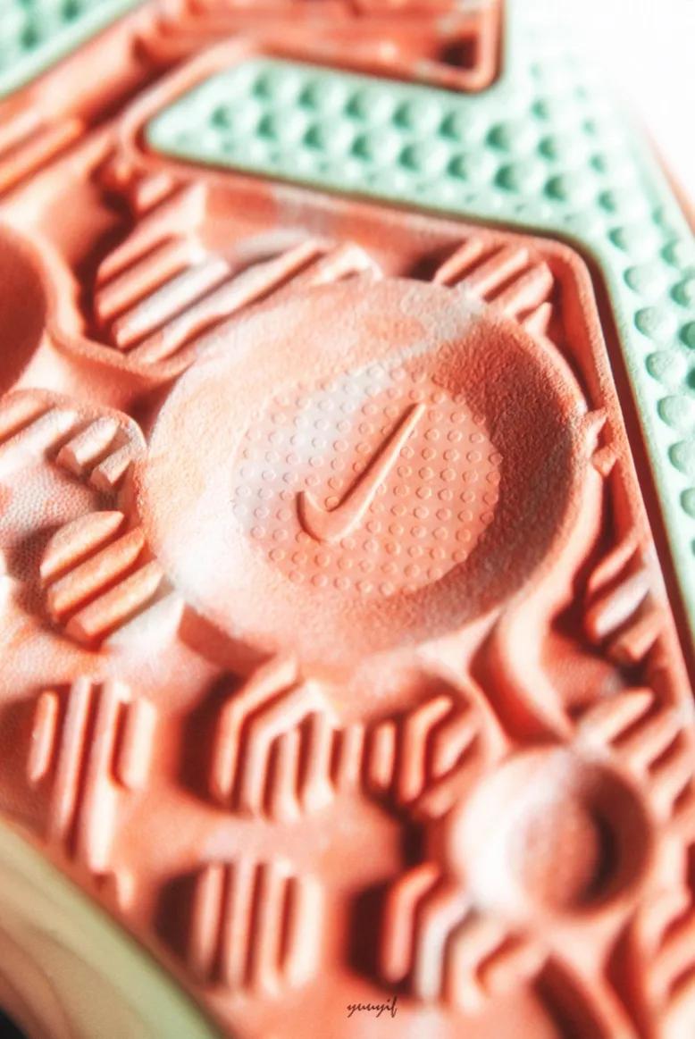 保罗乔治全新签名鞋PG6曝光，情人节配色居然是绿色的