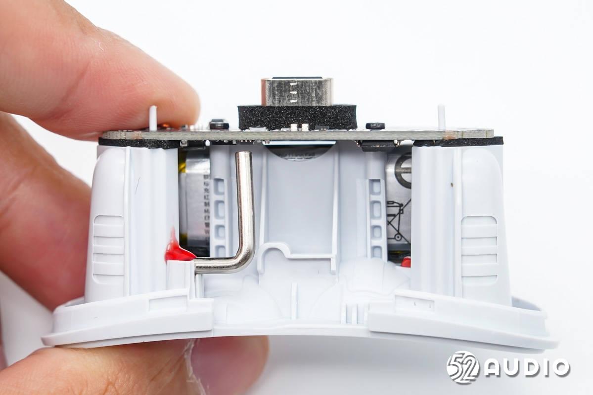 realmeAir3Neo真无线耳机拆解，音乐太空舱设计，支持杜比全景声