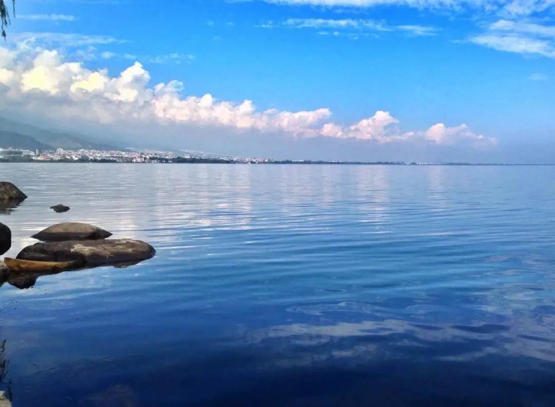 夏季旅游避暑旅行攻略大全,8月避暑旅游最佳地方国内3-5天