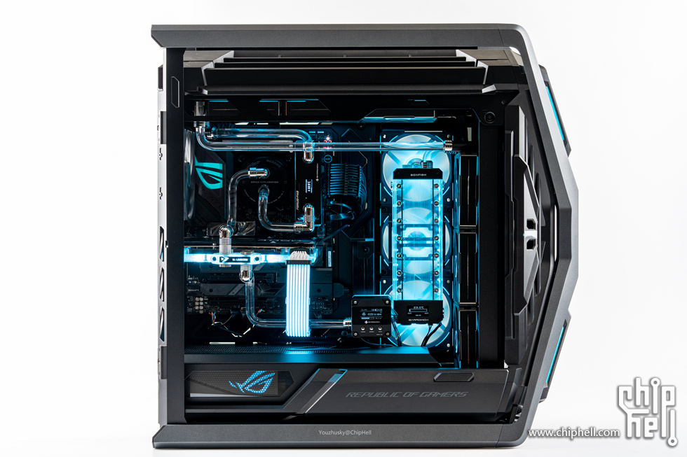 rog创世神装机视频,rog创世神细节