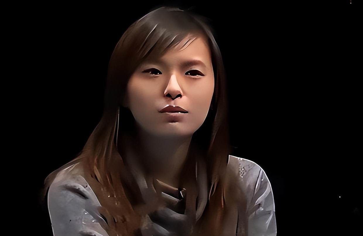 11年，上海女孩结婚生母送套房，养母出席婚礼，男友反对：她不配