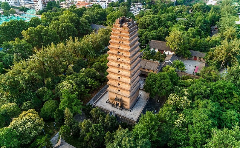 去西安旅游十大必去景点是哪些,去西安旅游必去的十大景点