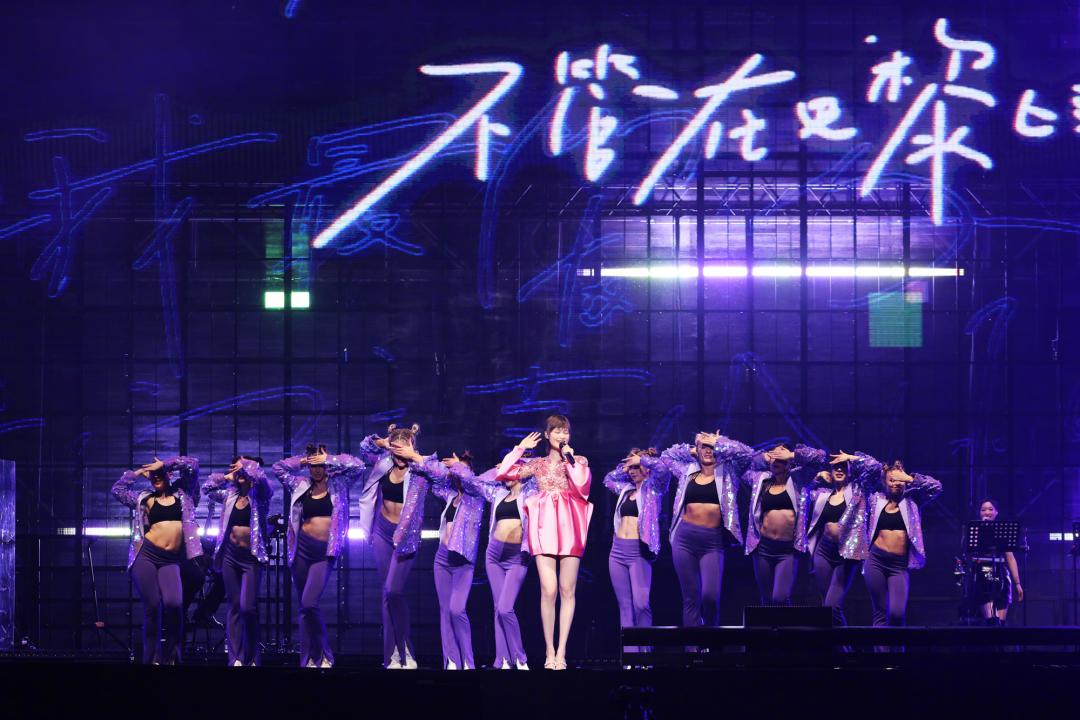 李宇春周末愉快演唱会有几场,李宇春周末愉快演唱会是多长时间