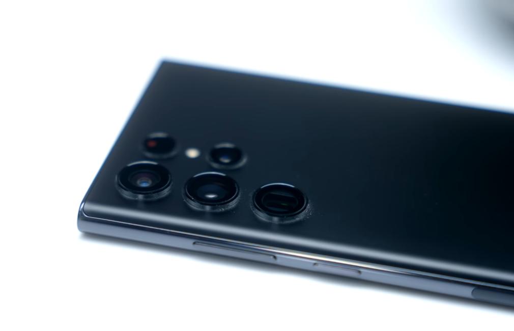 三星s22和iphone12哪个更值得买,三星s22和苹果哪个更值得入手