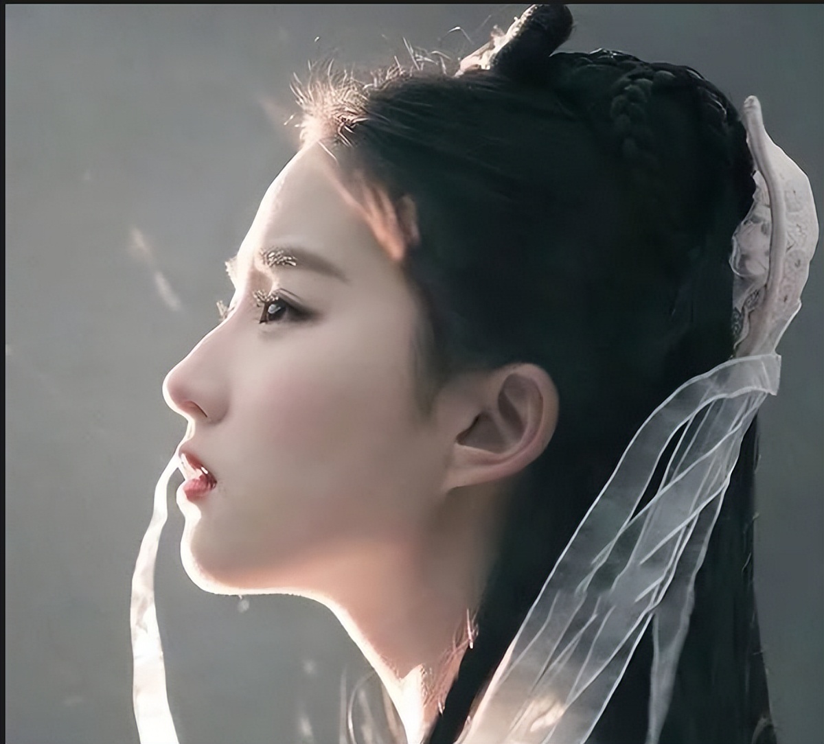 扁头真的比圆头难看吗,为啥以前流行扁头现在流行圆头