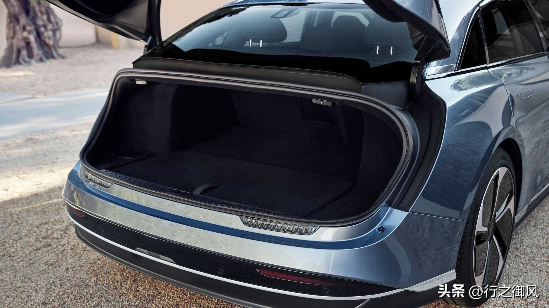 lucidair中文评测,lucidair动态测评