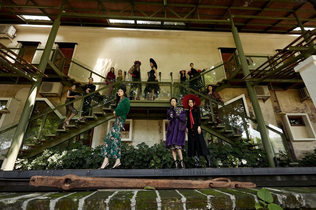 香奈儿chanel时尚秀,香莎秋冬新款画册