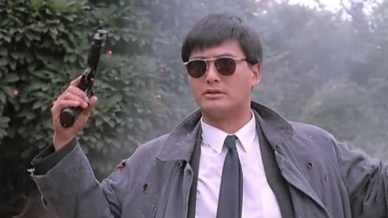 英雄本色算不算香港最经典的电影,香港电影水浒传之英雄本色粤语版