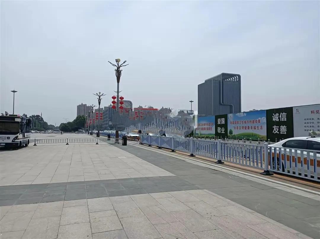 在鹤壁买10套房子,鹤壁8万元一平米的房子