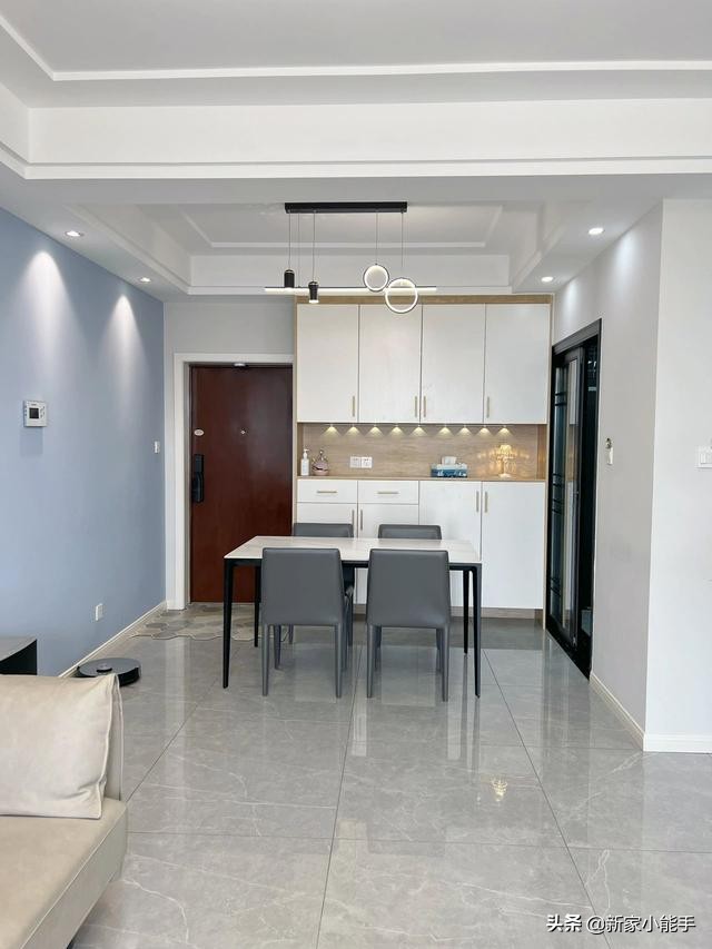 年轻人婚房主卧室装修效果图大全,年轻人装修效果图现代简约轻奢