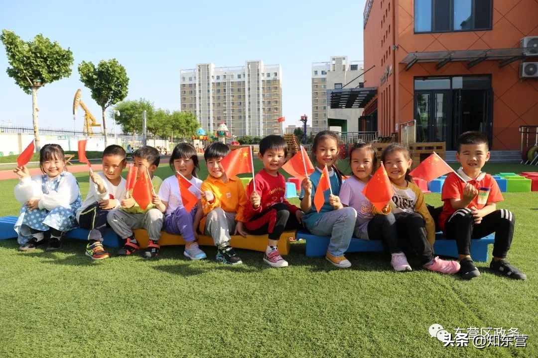 这就是东营区|一撇一捺，写就教育满意之区的育人序章……