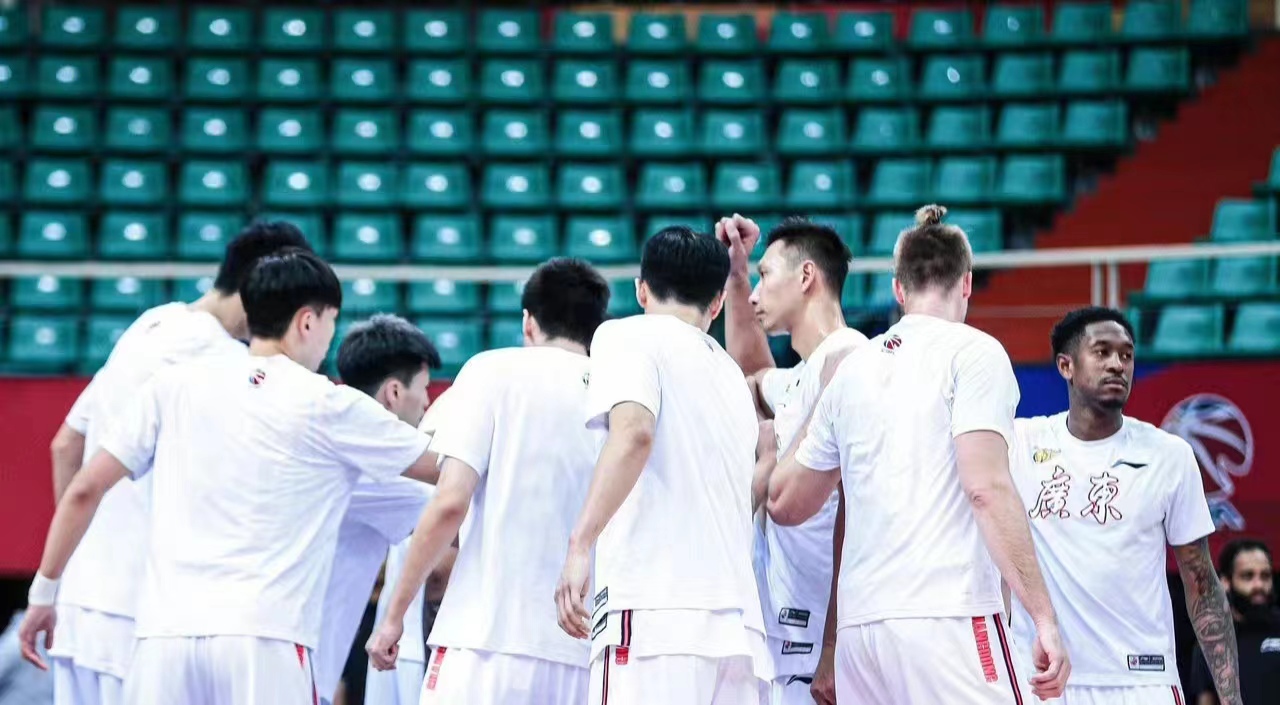 广东宏远易建联回来没有,广东宏远队回来没有