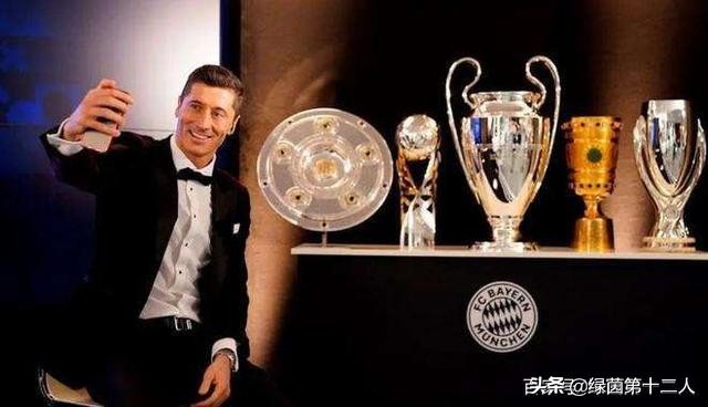 金球奖梅西莱万有投票资格么,c罗金球奖投票莱万