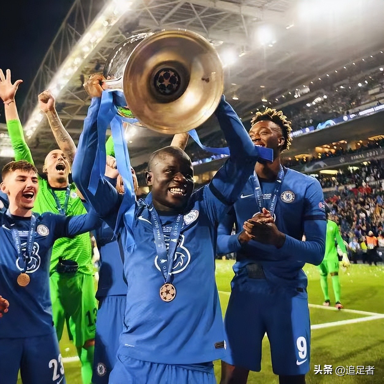 17年法国足球先生坎特,坎特2018年世界杯足球比赛集锦