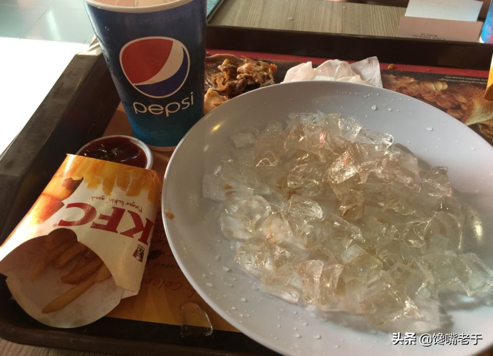 肯德基麦当劳的冰块真的很脏吗,肯德基里的冰块都是用什么做的