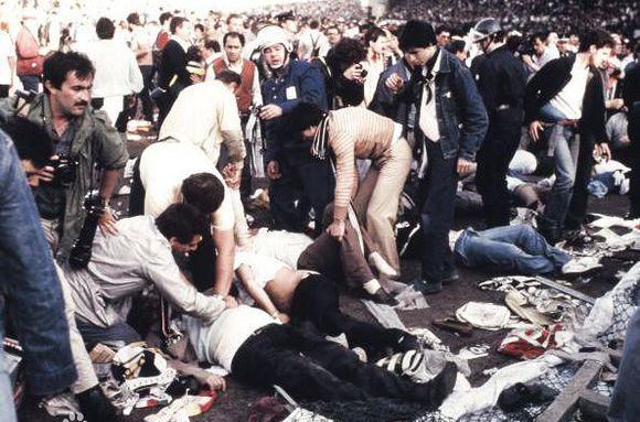 足球史上最悲惨的五大惨案,足球比赛球员严重受伤