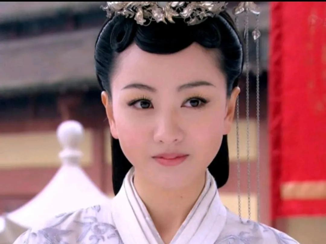 于正曾坚决反对张檬整容,于正一手捧红的五位女星