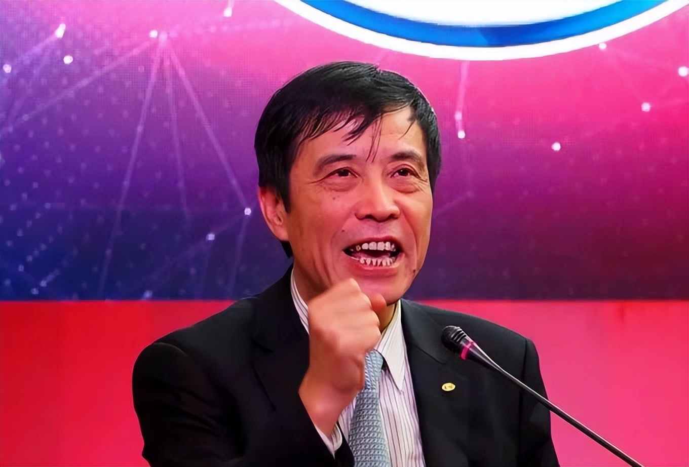 解散中超联赛,重庆足球队解散原视频