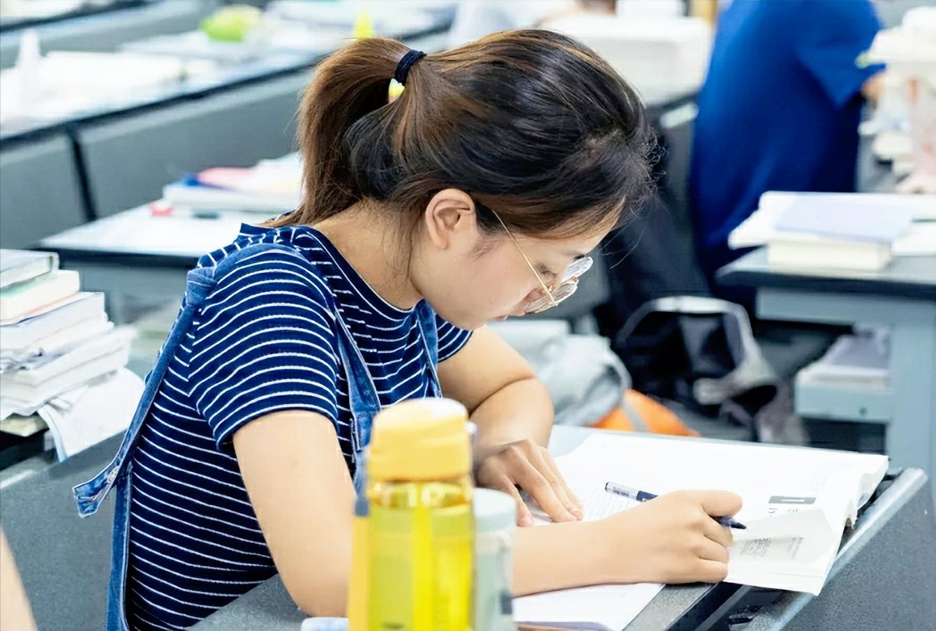 地方公务员最吃香的10个部门,湛江公务员最吃香的10个部门