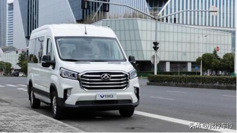 你们的球队在卡塔尔秀球技，我们的汽车在你们的国家秀品质