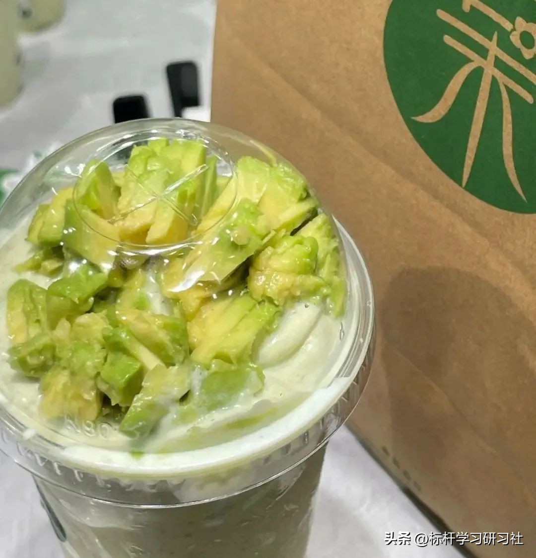 排队两小时喝的喜茶,火遍全国的喜茶终于来哈尔滨了