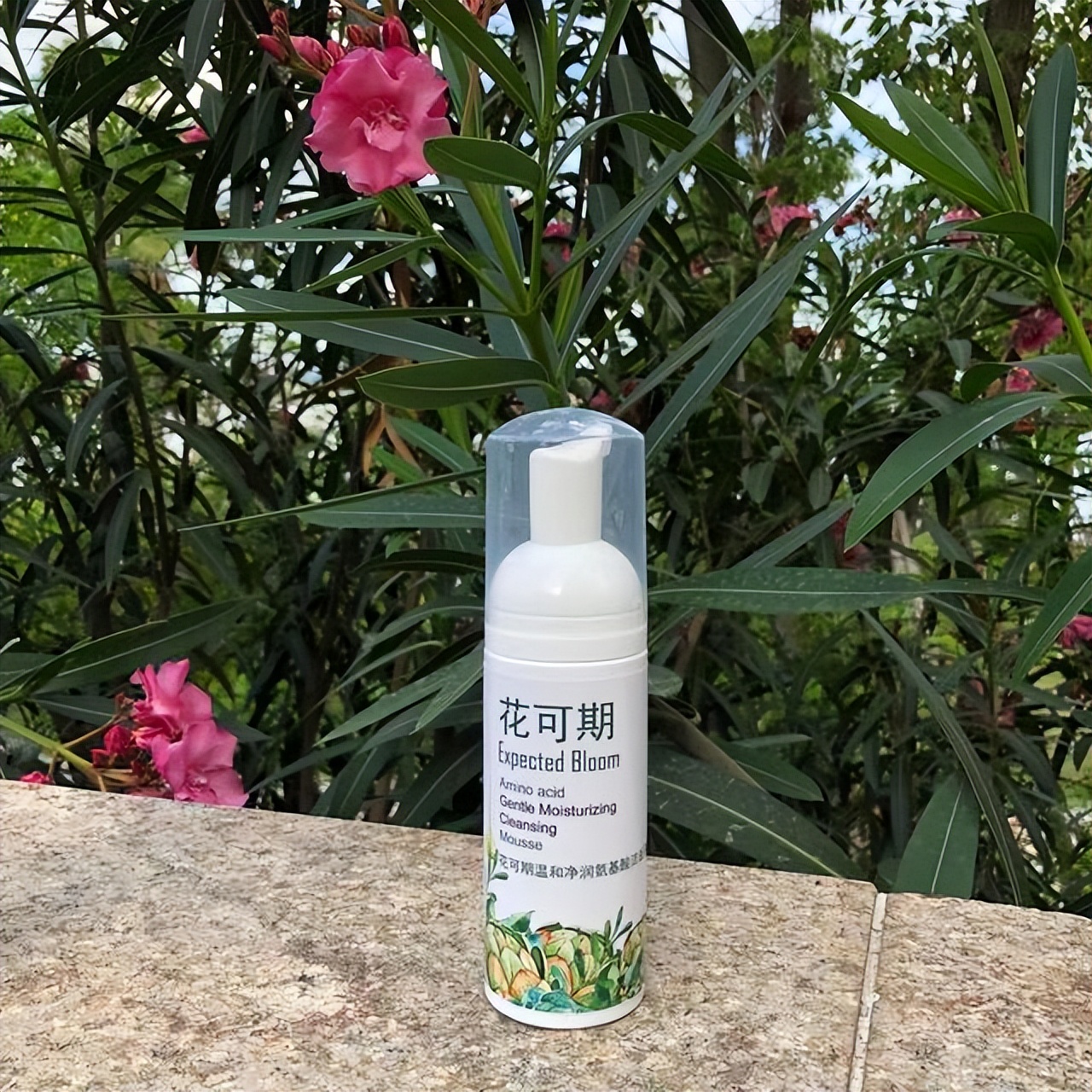 夏天洗面奶清爽不油腻,夏天洗面奶用什么洗好