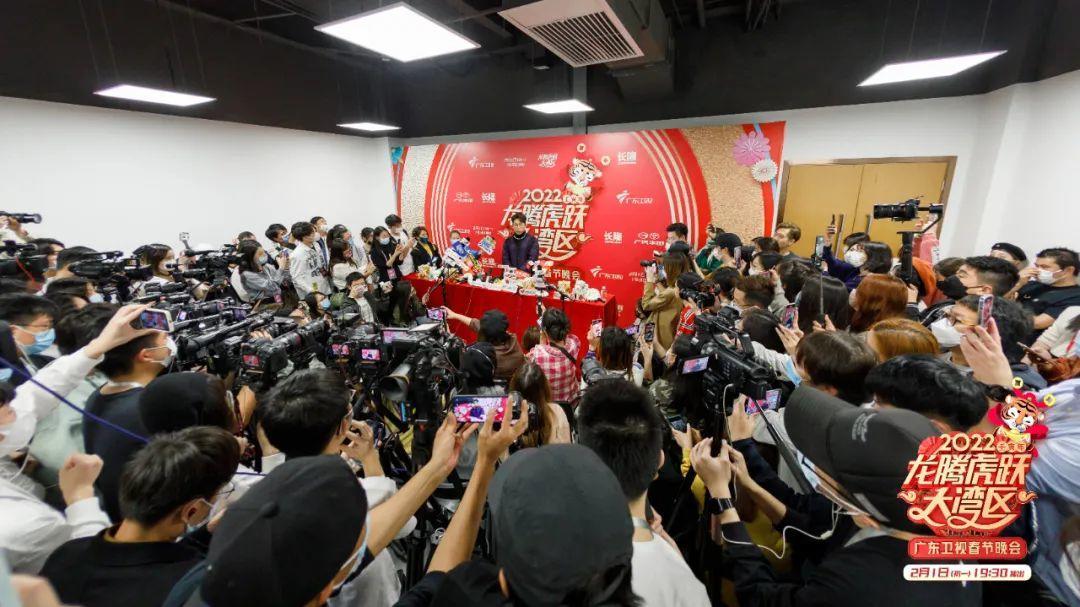 黑马的明牌：准一线广东卫视的三年改革与五年突围