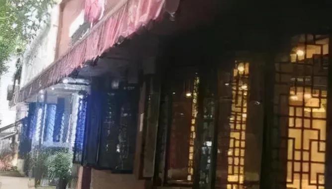 贵阳一知名重庆火锅店门面被法拍！这年头，房东也挺难的