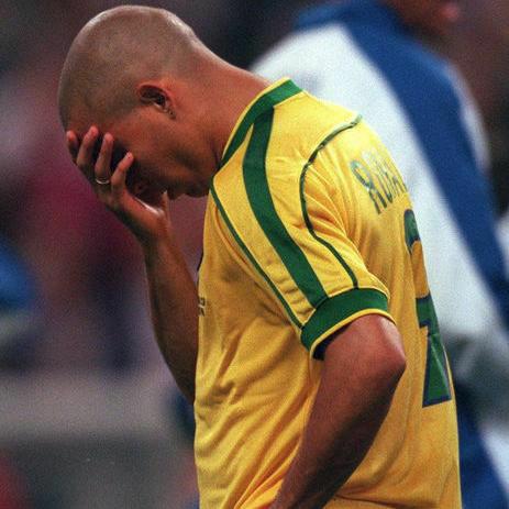 世界足坛史上的三大中锋,足坛十大巨星梅西