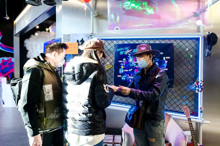 “卷死”传统mall，这9个脑洞大开的“非标商业”爆出圈