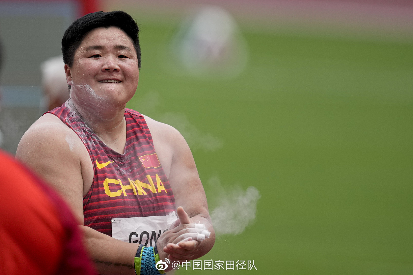 女子铅球冠军巩立姣的故事,巩立姣铅球夺冠中国首金