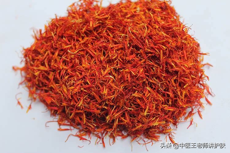 长斑是血虚还是肝肾阴虚,月经少长斑怎样调理