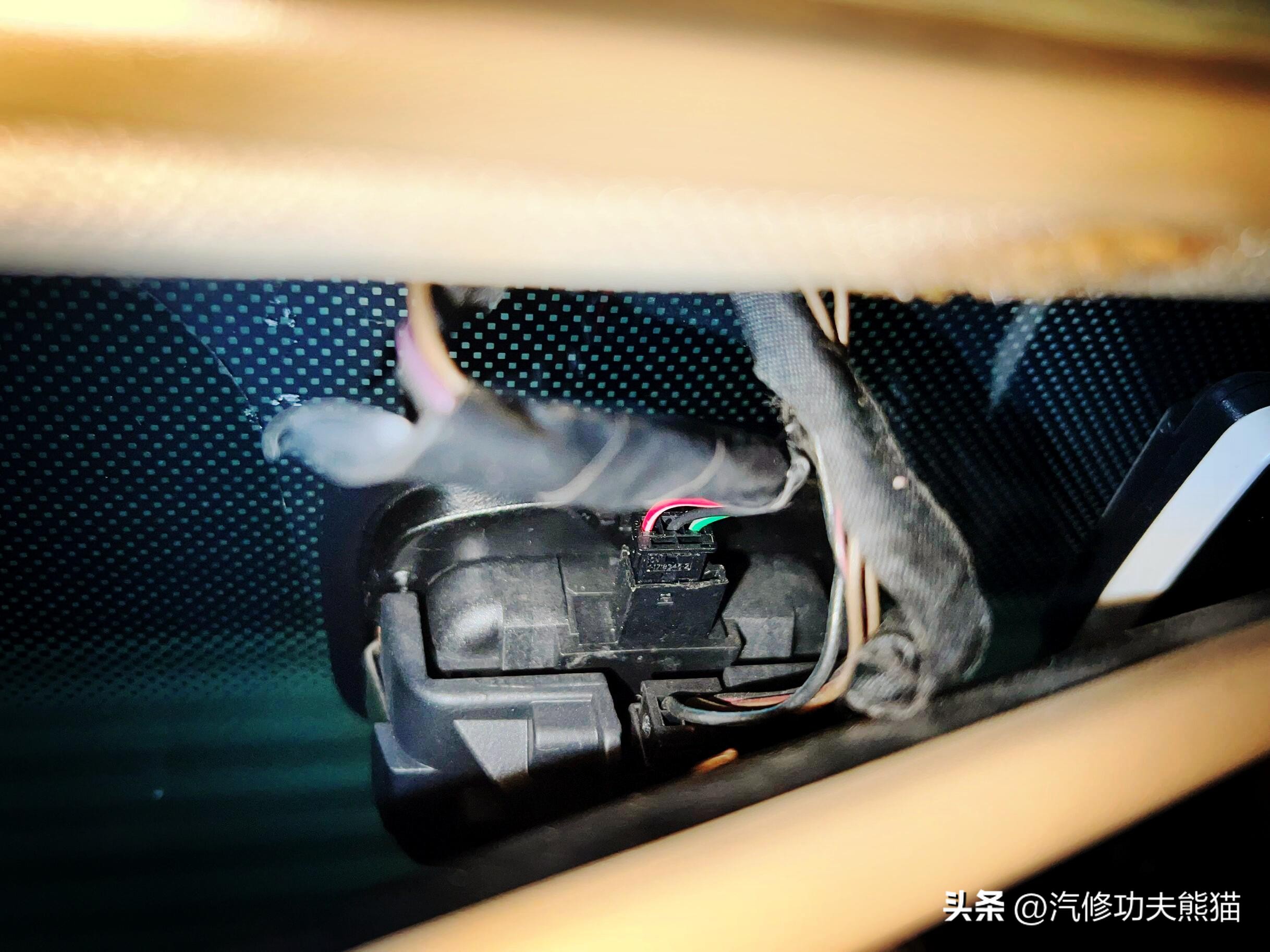 父亲老车翻新修复,父亲去世留下了的车去翻新