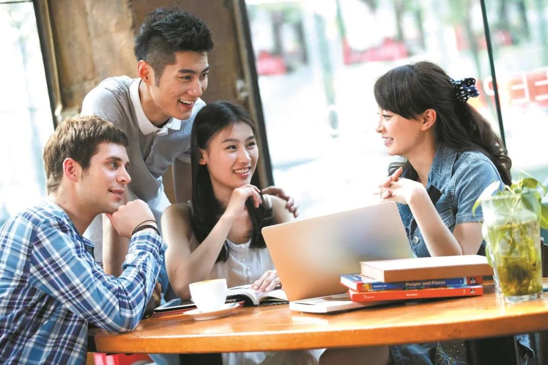 为什么很多人选择留学美国,为什么很多人留学喜欢去澳大利亚