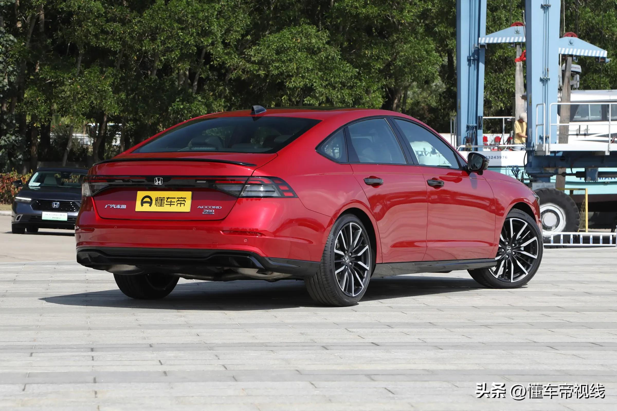 中期改款广汽本田雅阁终上市多款,本田雅阁2022款次高配1.5t燃油版