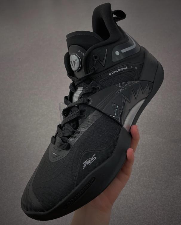 安踏新发布篮球鞋,安踏最新发布的篮球鞋