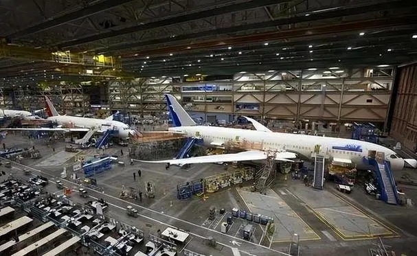 马克龙在中国订购飞机,马克龙带走多少中国订单