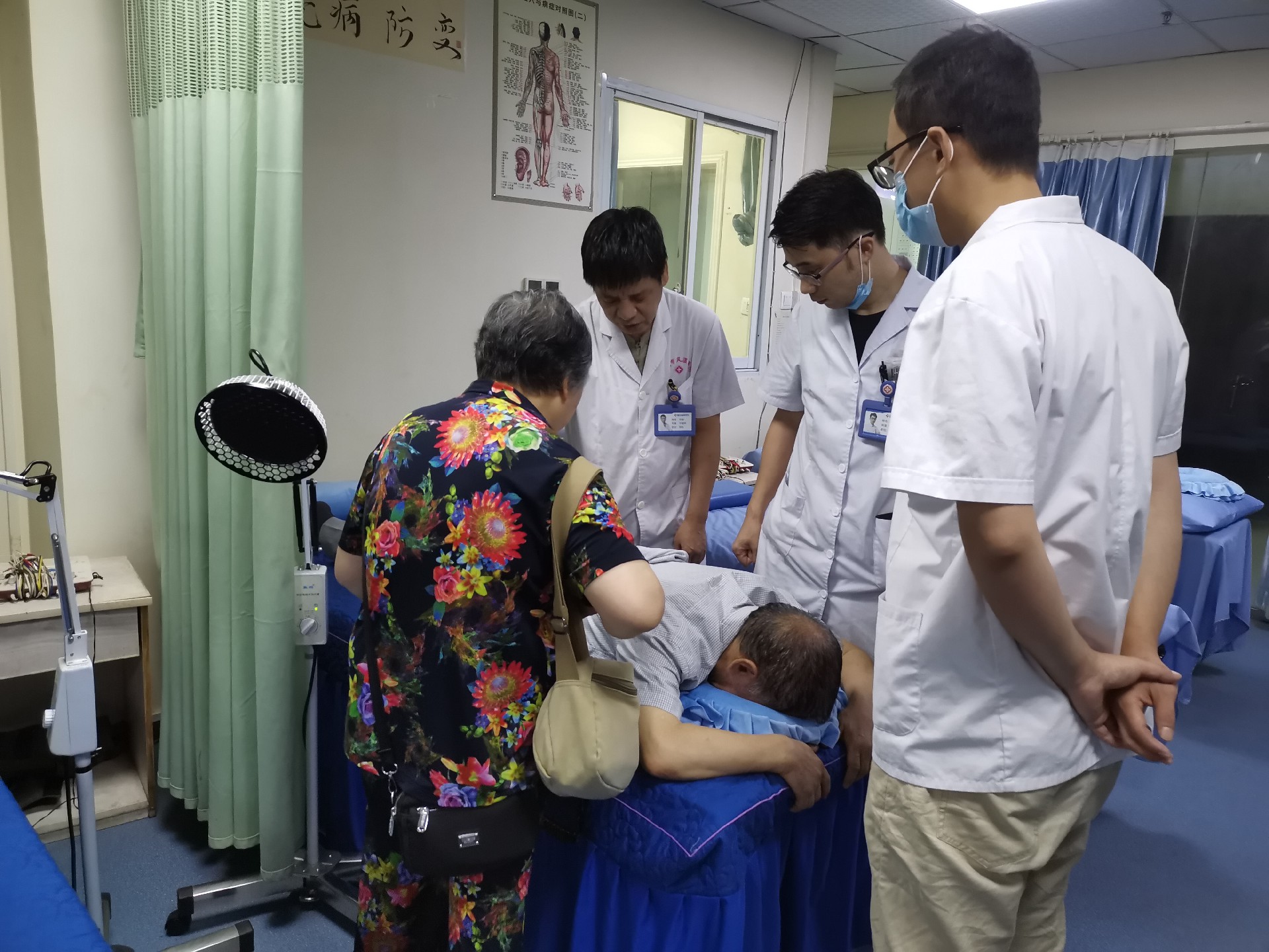 肩关节疼痛可以正骨嘛,为什么正骨能缓解腰痛