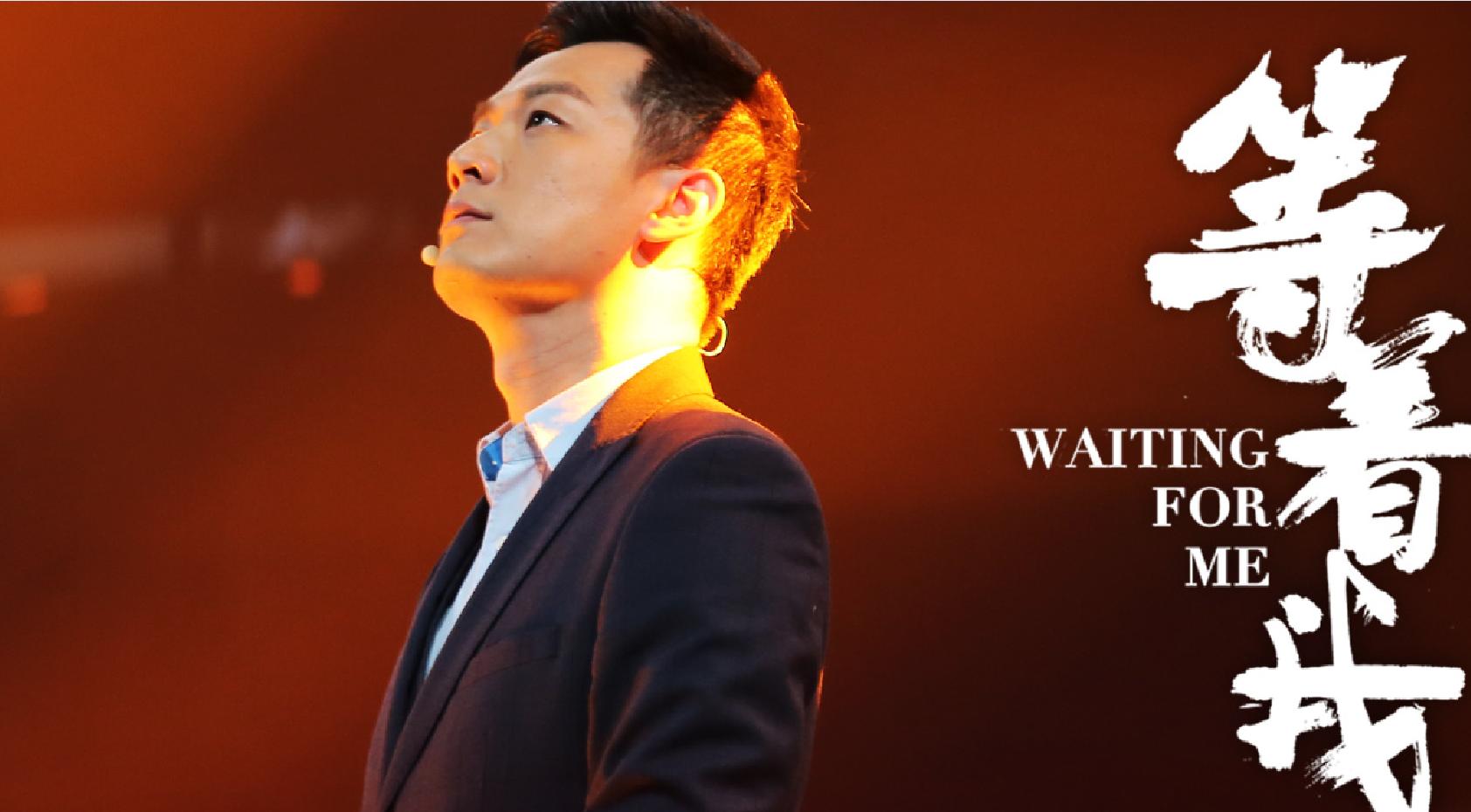 最新等着我主持人舒冬,央视等着我栏目主持人舒冬的衣着