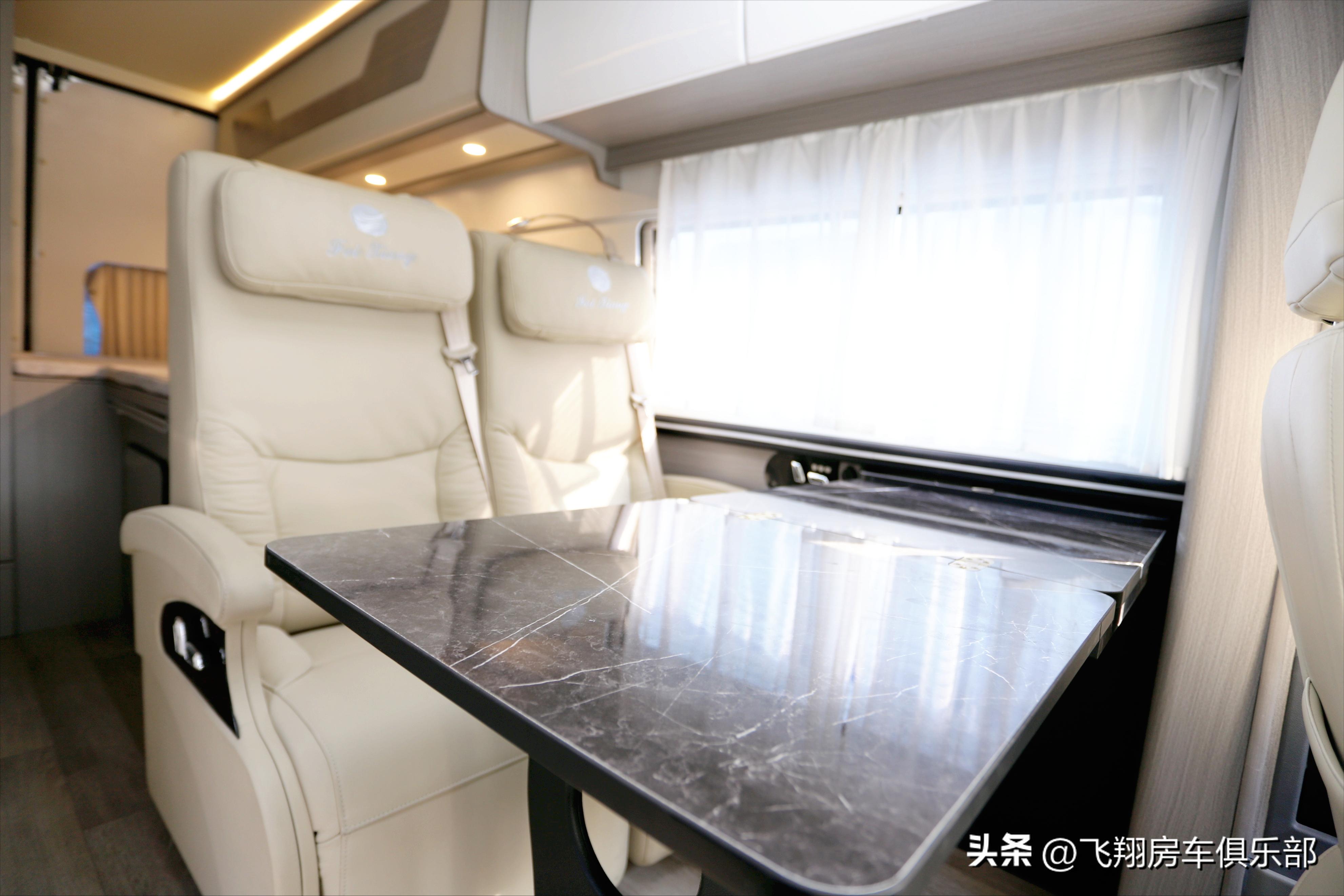 多功能厅折叠隔断可移动,多功能厅折叠隔墙可隐藏